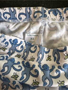 Roller Rabbit White Leggings with Blue Monkey Print